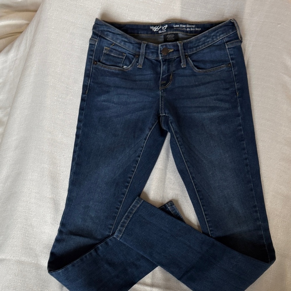 SOLD. Women's Dark Blue Skinny Jeans